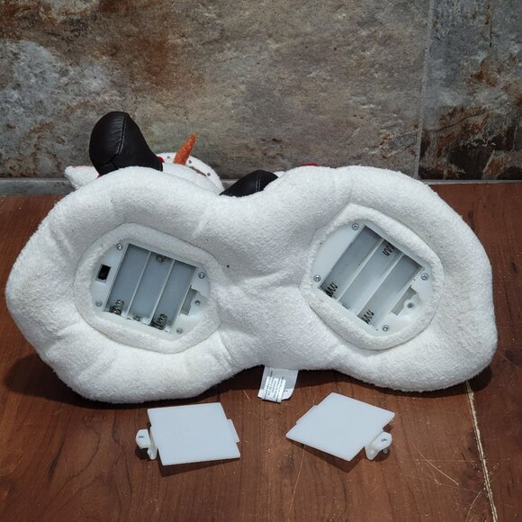 Hallmark Jingle Pals Plush Snowman Dog Musical Animated Sings Jingle Bells - Picture 5 of 13